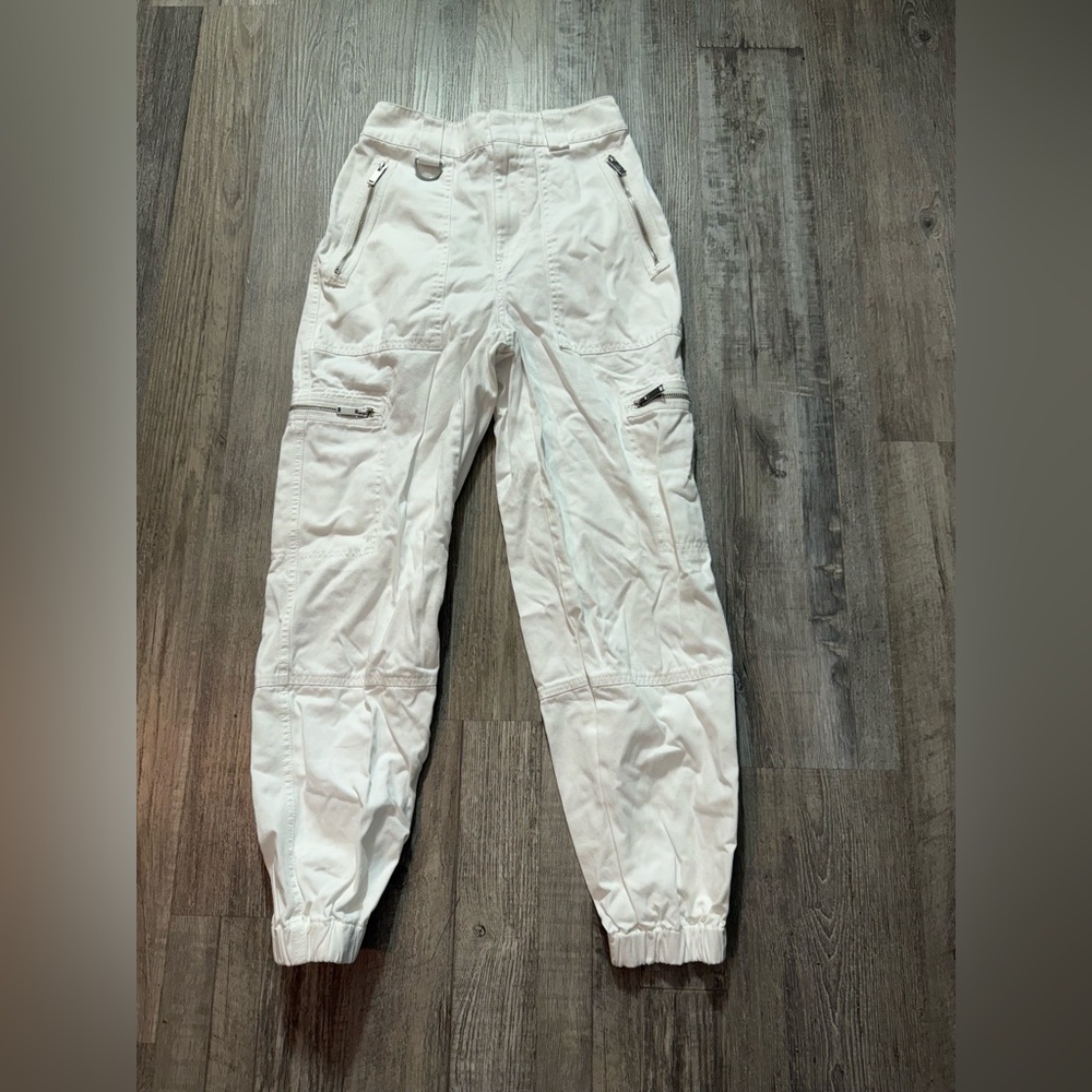 Nike White Track Pants with Elastic Waistband and Tapered Fit